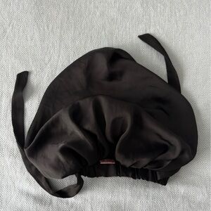 Kitsch Black Satin Bonnet